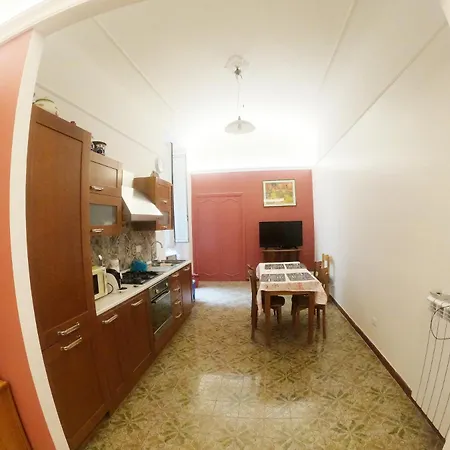 Casa de hóspedes Domus Conte By Local Domus Roma