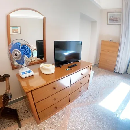 Domus Conte By Local Domus *