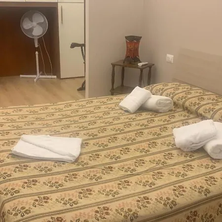 Domus Conte By Local Domus Casa de hóspedes Roma